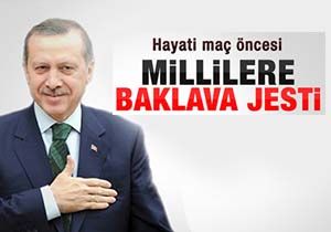 Babakan Erdoan dan Millilere 4 Tepsi Baklava 